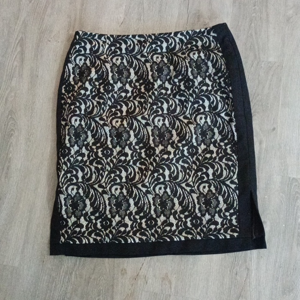 Worthington skirt